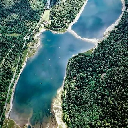 Petite Maison Au Calme Avec Jardin Cloture Les Animaux Bienvenue 別荘 Mollau