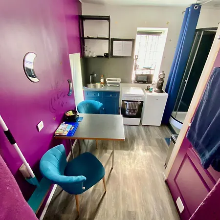 Petite Maison Au Calme Avec Jardin Cloture Les Animaux Bienvenue Ferienhaus